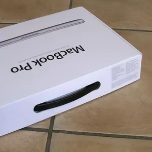 Apple macbook pro 17-inch notebook -----700Euro