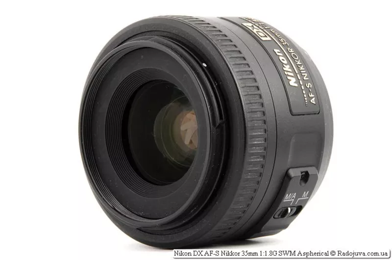 Объектив Nikon DX AF-S NIKKOR 35 мм 1:1.8 G